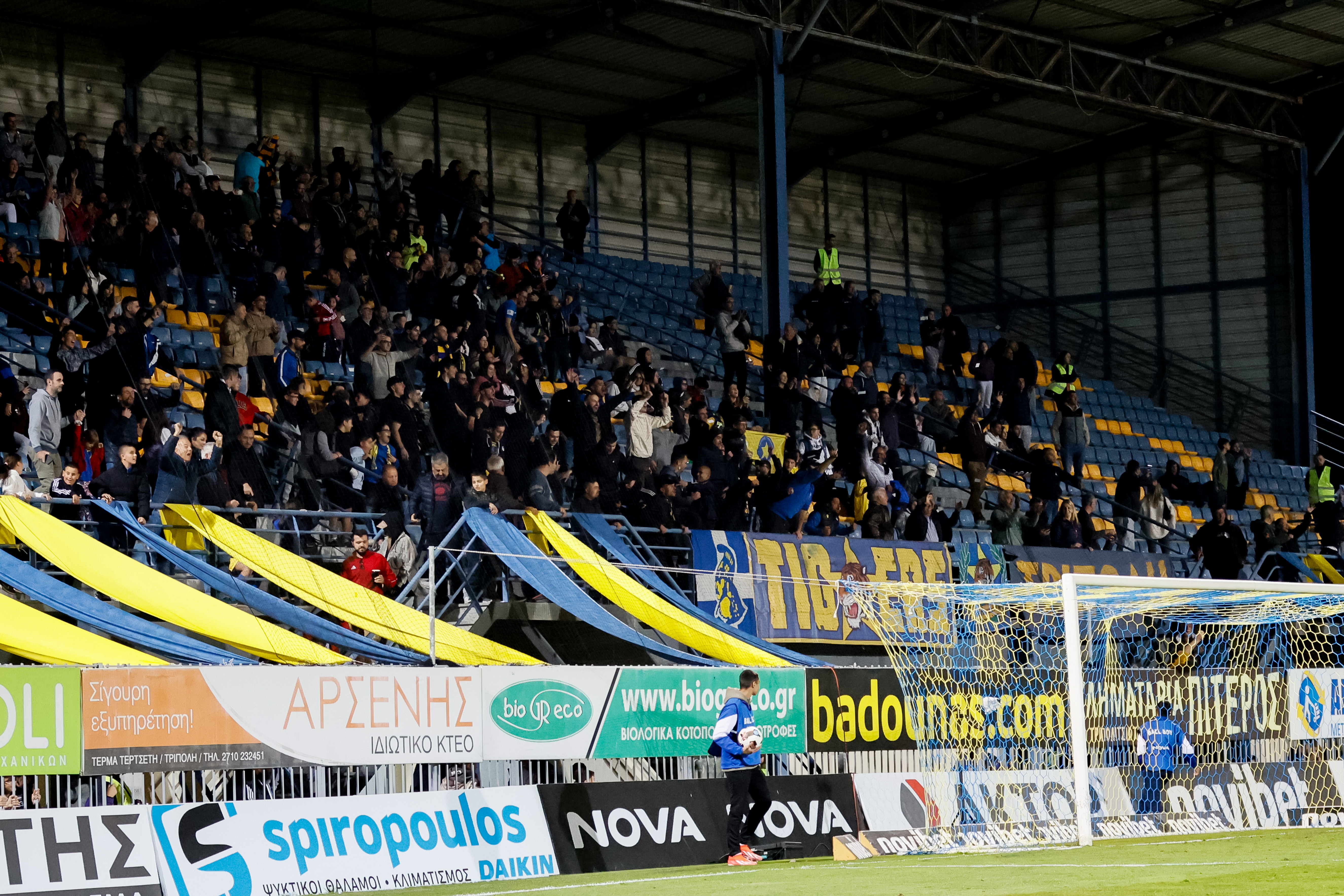 Για ακόμα μια χρονιά ο ASTERAS AKTOR προσφέρει ελεύθερη είσοδο στις γυναίκες