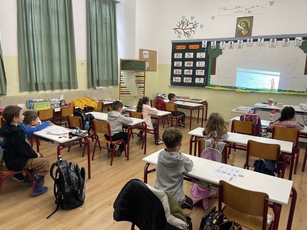 Επιστροφή στο σχολείο: Το οικονομικό βάρος για τις ελληνικές οικογένειες - Αναλυτικοί πίνακες