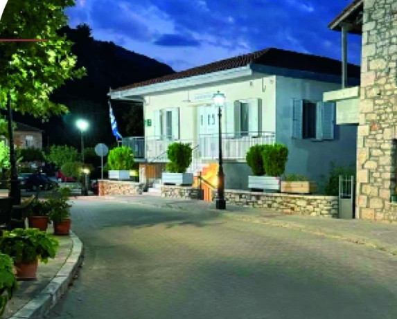 Τελετή εγκαινίων του αναβαθμισμένου χώρου της πλατείας στη Δημοτική Κοινότητα Νεστάνης